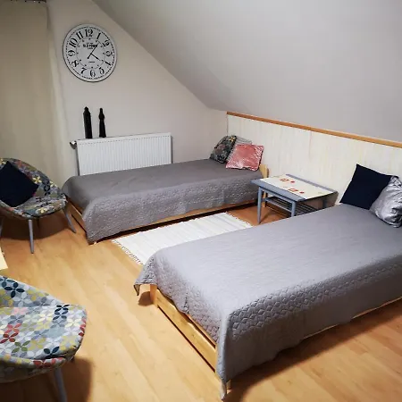 Agnes Apartman アパート *