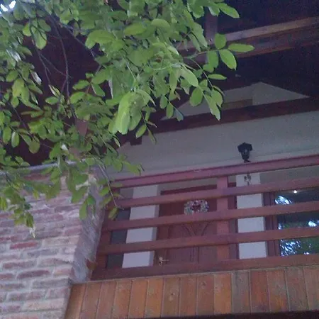 Agnes Apartman アパート *