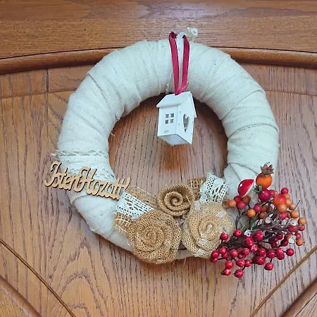 Agnes Apartman アパート *